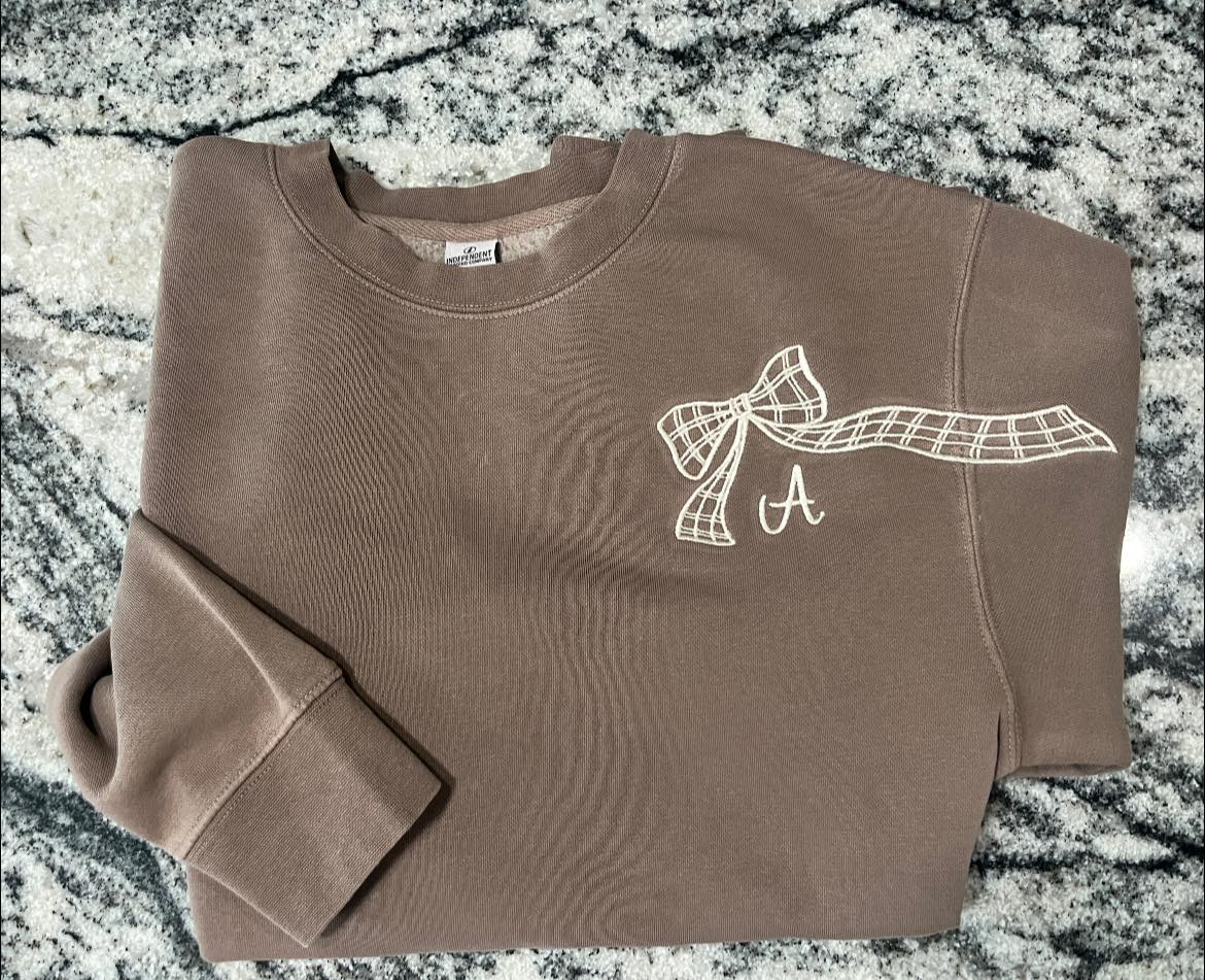 Bow Embroidered Sweatshirt